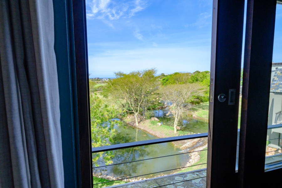 2 Bedroom Property for Sale in Oubaai Western Cape